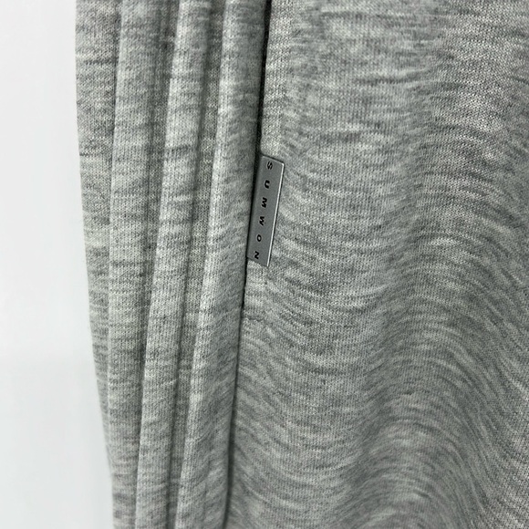 Sumwon NWT women’s oversized flared pants medium - Picture 4 of 8